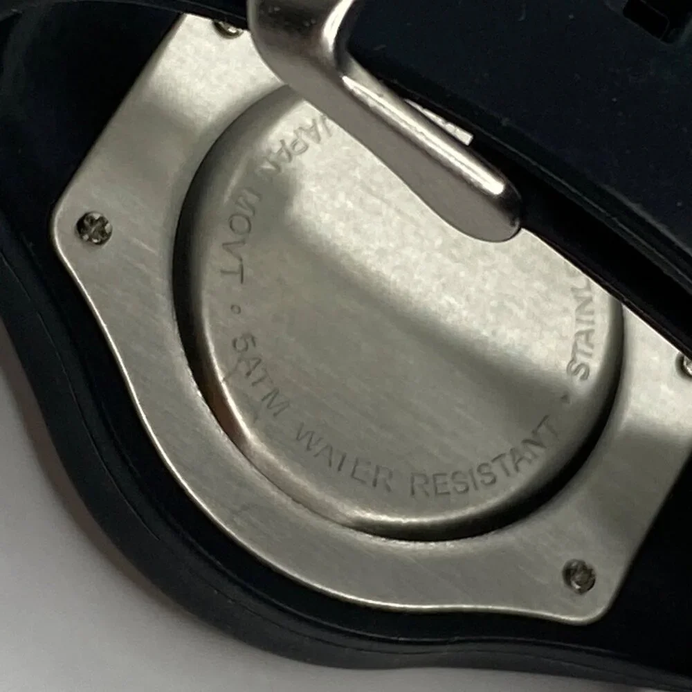 eBayana Bulls Eye Watch Official eBay Logo Meg 2003 Silver Tin